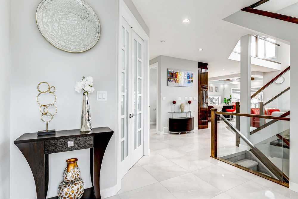 50 Photos + Floor Plan + RMS