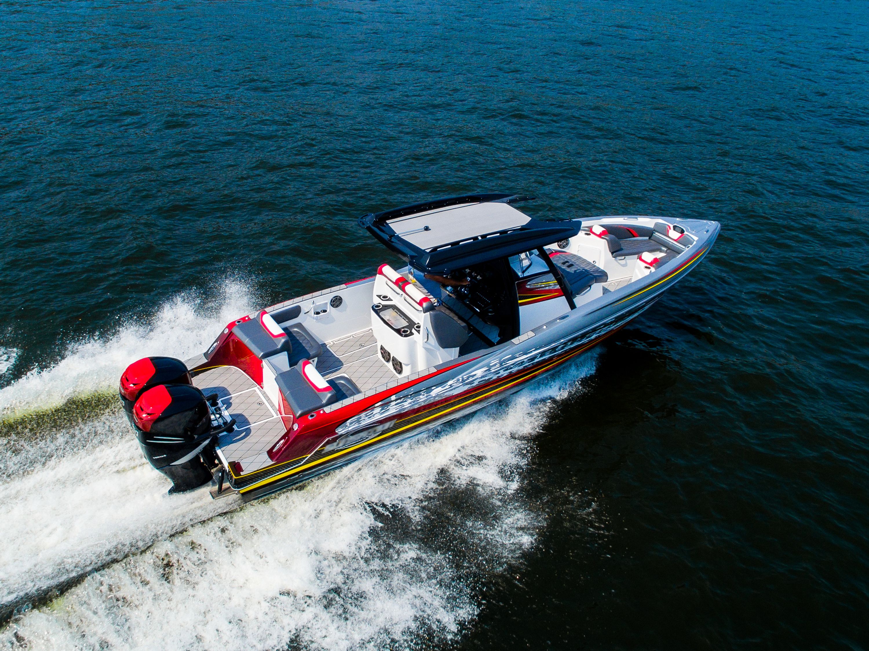 Center Console Boat