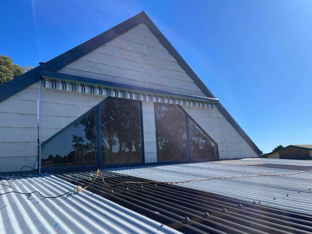 Fixed Guide Awnings