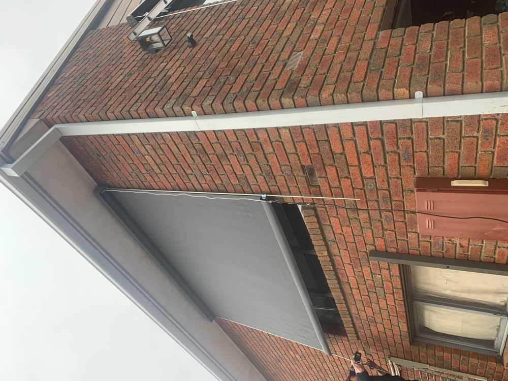 Fixed Guide Awnings