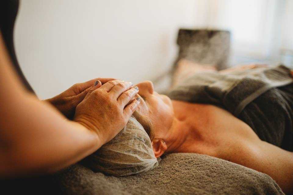 Massage &amp;amp; Bodywork
